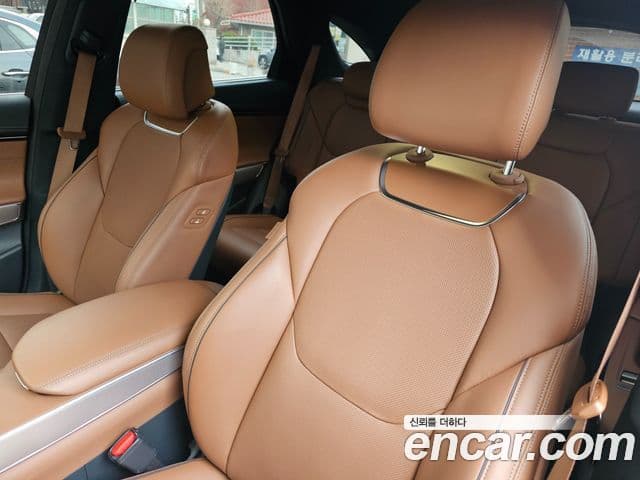 Genesis GV70, 2024 11