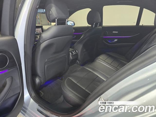 Mercedes-Benz E-класс W213 Avantgarde, 2022 11