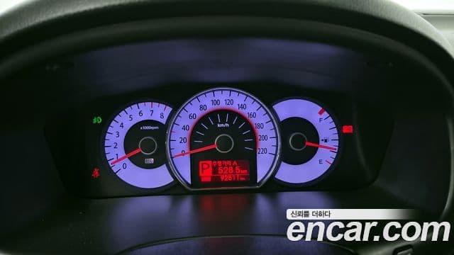 Kia 뉴카렌스 люксовая версия, 2013 8