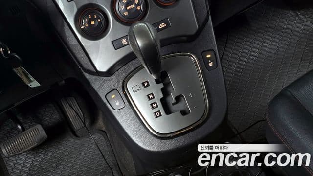 Kia 뉴카렌스 люксовая версия, 2013 9