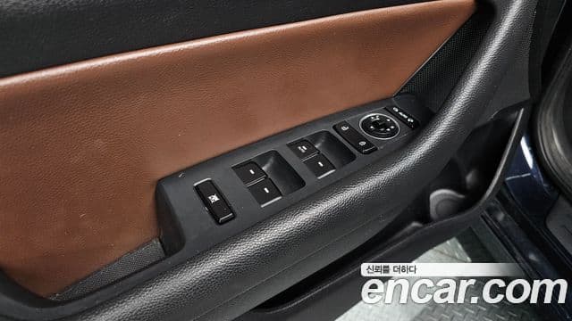 Hyundai Sonata New 라이즈 1.7 дизель Smart, 2018 17