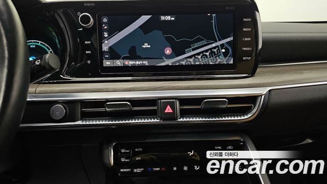 Kia K5 гибрид 3세대 Noblesse, 2022 17