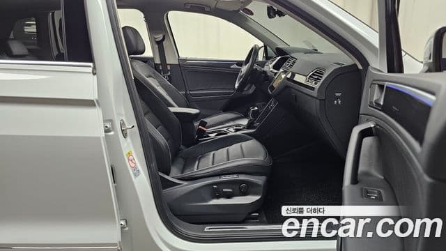 Volkswagen Tiguan 2세대 Prestige, 2023 11