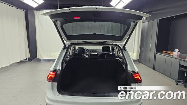 Volkswagen Tiguan 2세대 Prestige, 2023 20