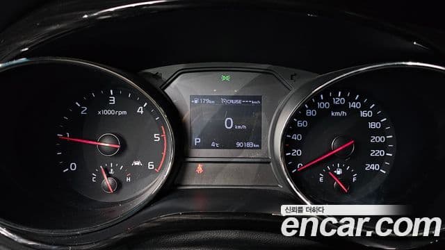 Kia The / новый New Carnival Special, 2020 8