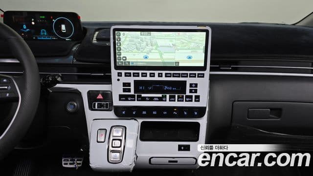 Hyundai Staria Inspiration, 2025 15