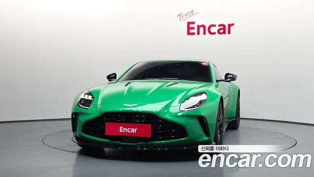 Aston Martin 밴티지 2세대 4.0 V8 купе, 2025 3