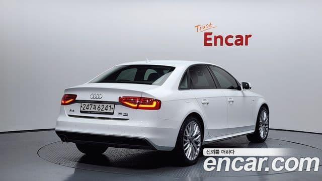 Audi New A4 B8, 2015 2