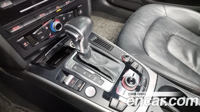 Audi New A4 B8, 2015 9