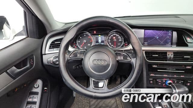 Audi New A4 B8, 2015 13