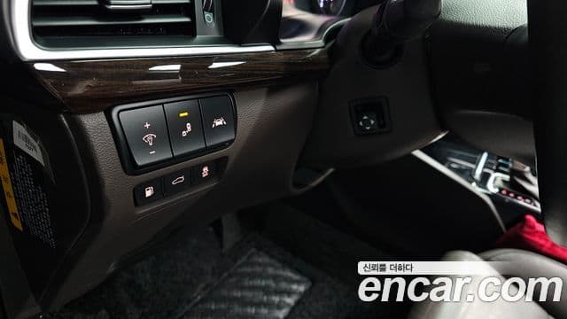 Kia All New K7 Noblesse, 2019 13