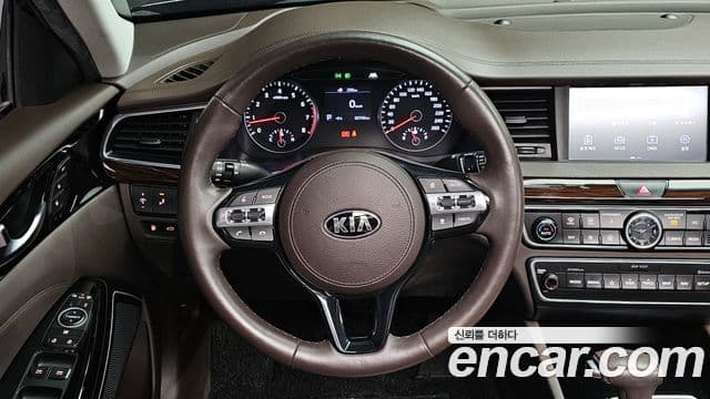 Kia All New K7 Noblesse, 2019 14