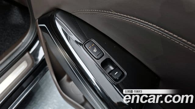 Kia All New K7 Noblesse, 2019 19