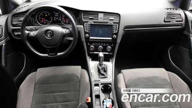 Volkswagen Гольф 7세대, 2014 7