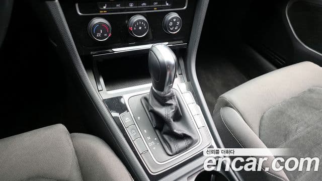 Volkswagen Гольф 7세대, 2014 9