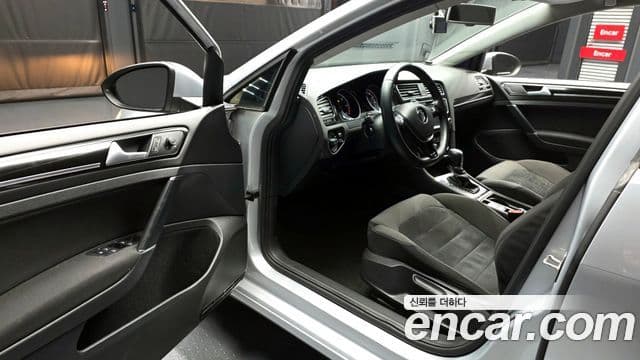 Volkswagen Гольф 7세대, 2014 10