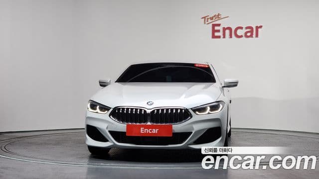 BMW 8시리즈 (G15) 840i xDrive M Sport first Edition купе, 2020 3