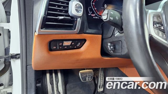 BMW 8시리즈 (G15) 840i xDrive M Sport first Edition купе, 2020 16