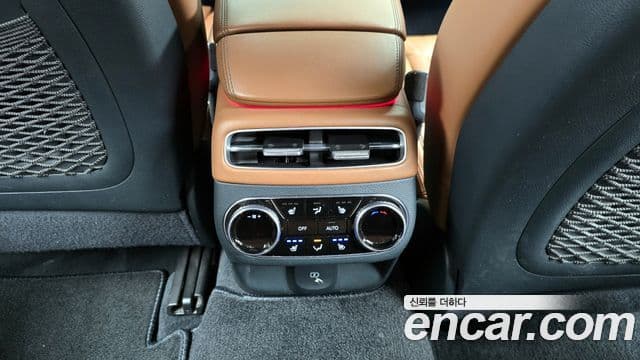 Genesis GV70, 2022 19