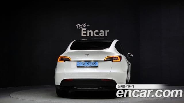 Tesla модель Y Long Range AWD, 2021 4