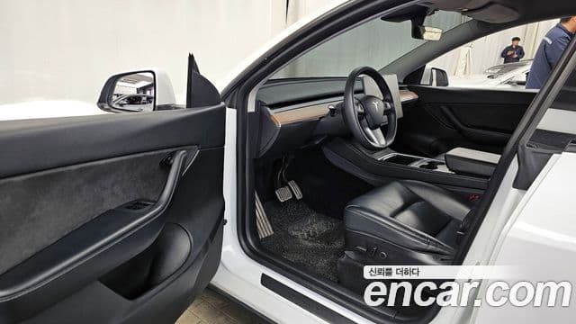 Tesla модель Y Long Range AWD, 2021 10