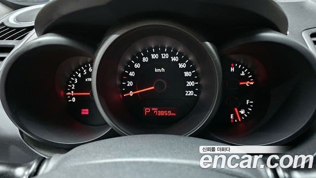 Kia Soul топовая версия, 2010 8