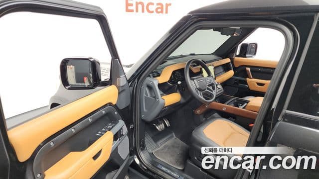 Land Rover Defender (L663) 110 P400 X, 2024 10