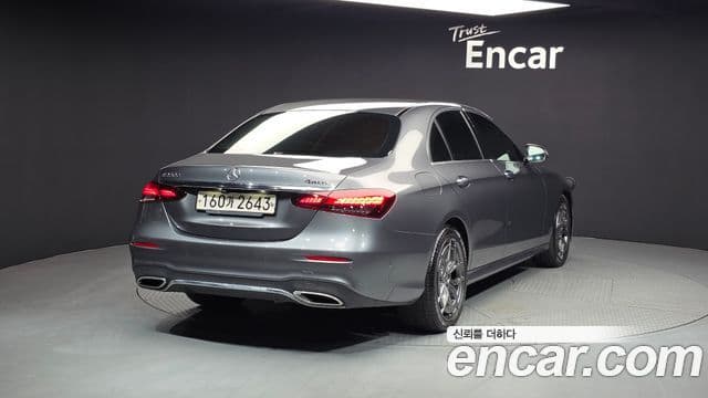 Mercedes-Benz E-класс W213 AMG Line, 2021 2