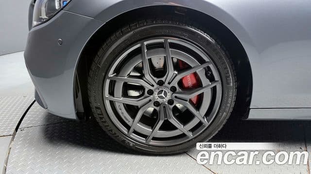 Mercedes-Benz E-класс W213 AMG Line, 2021 все фото