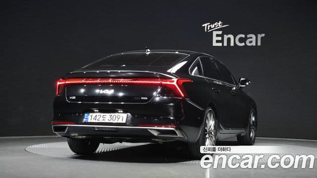 Kia K8 Platinum, 2022 2