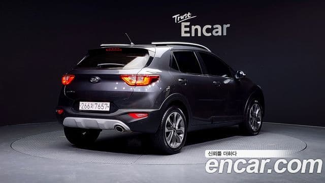 Kia Stonic Trendy, 2020 2