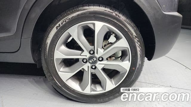 Kia Stonic Trendy, 2020 все фото