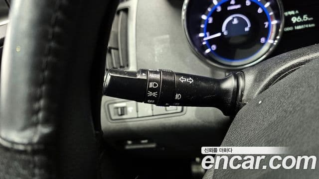 Hyundai YF Sonata Luxury, 2011 19