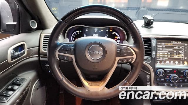 Jeep Grand Cherokee WK2, 2015 13