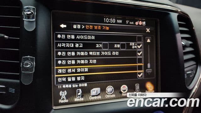 Jeep Grand Cherokee WK2, 2015 17