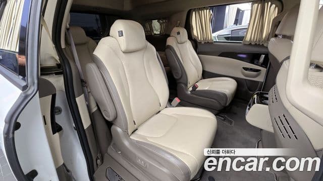 Kia Carnival 4세대 Signature, 2022 12