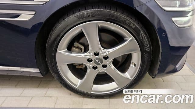 Genesis G80 (RG3) бензин 2.5 турбо AWD, 2021 все фото