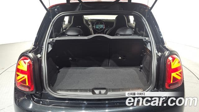 Mini Cooper S 3세대, 2023 20