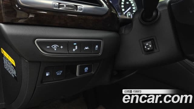 Genesis G90 Luxury, 2019 14