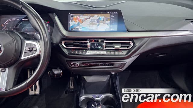 BMW 1시리즈 (F40), 2022 19