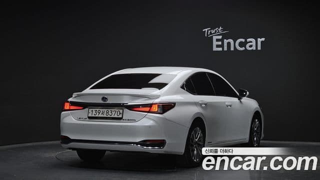 Lexus ES300h 7세대 Luxury Plus, 2021 2