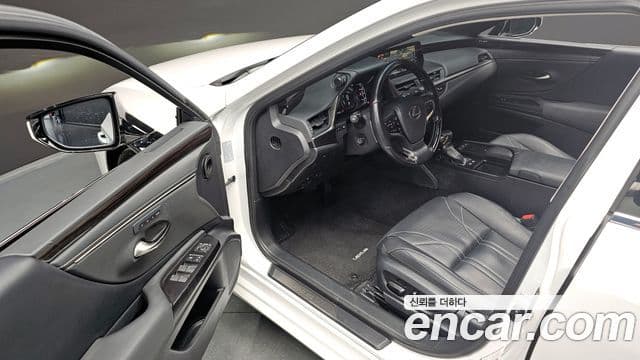 Lexus ES300h 7세대 Luxury Plus, 2021 12