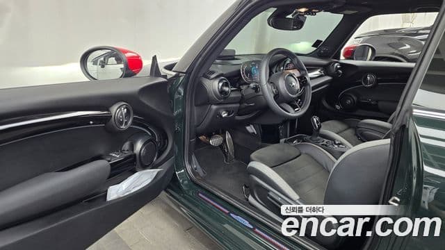 Mini Cooper S 3세대, 2023 10