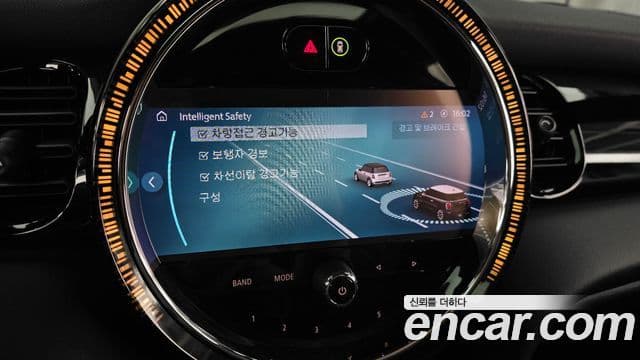 Mini Cooper S 3세대, 2023 16