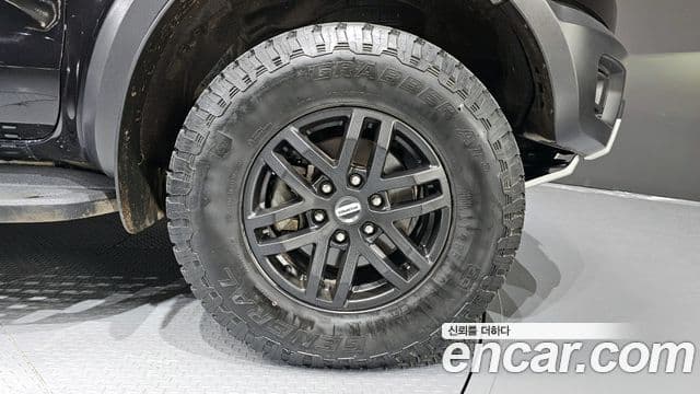 Ford 레인저 3세대 Raptor, 2022 все фото