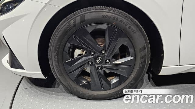 Hyundai Avante гибрид (CN7) Smart, 2023 все фото