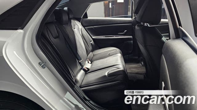 Hyundai Avante гибрид (CN7) Smart, 2023 12