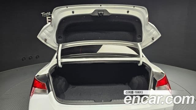 Hyundai Avante гибрид (CN7) Smart, 2023 20