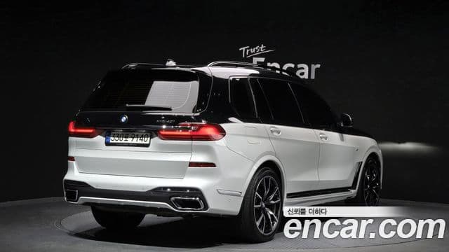 BMW X7 (G07) xDrive 40i M Sport 6인승, 2022 2