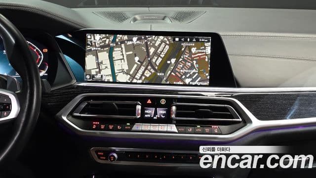 BMW X7 (G07) xDrive 40i M Sport 6인승, 2022 14